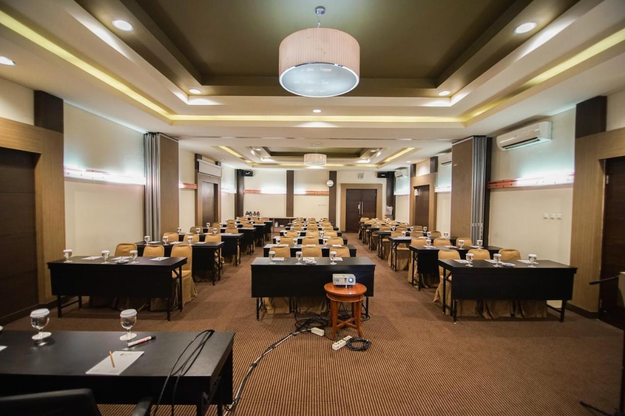 Sofyan Hotel Soepomo Dżakarta Zewnętrze zdjęcie